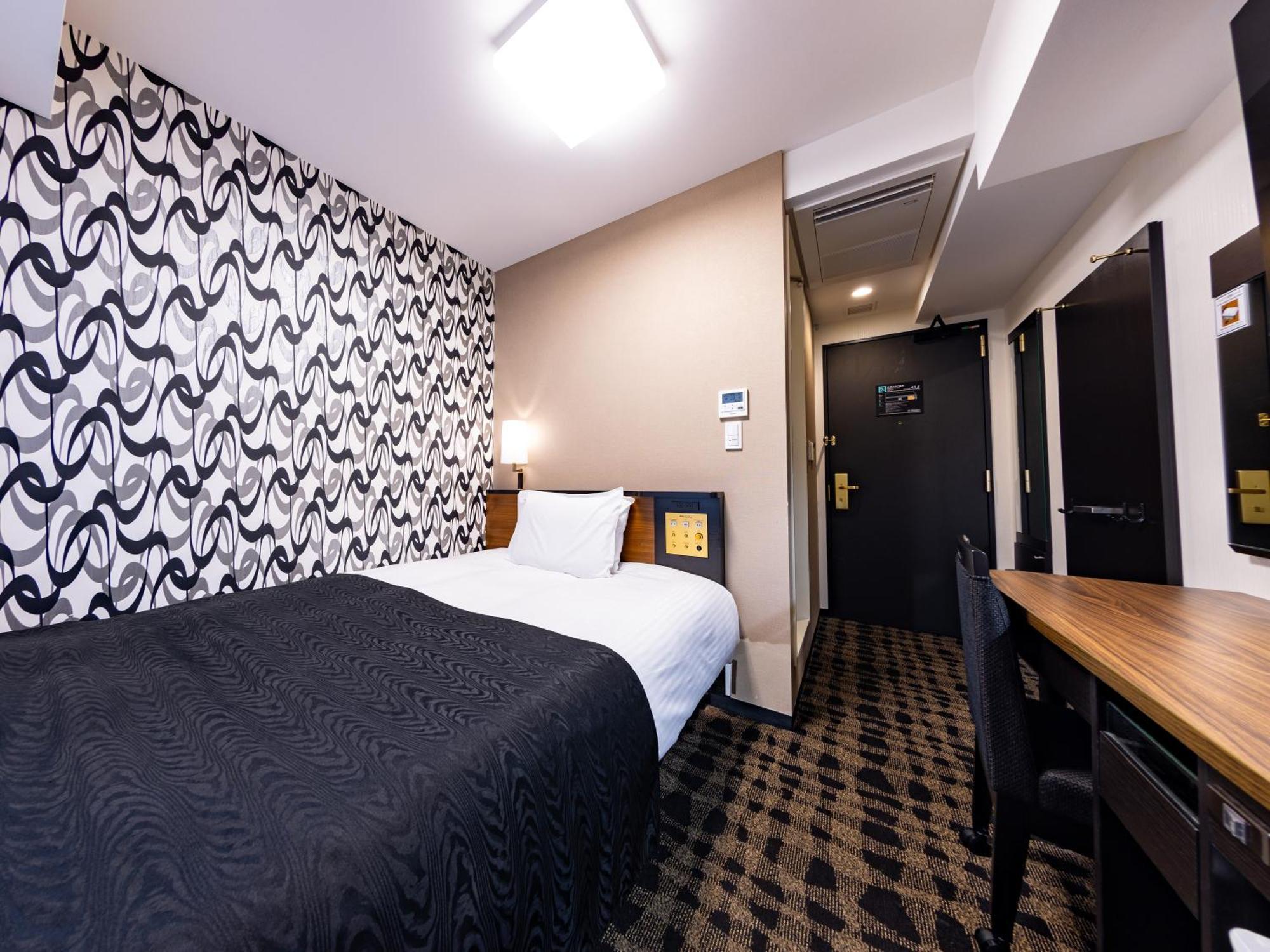 Apa Hotel Hatchobori Ekiminami Токио Экстерьер фото