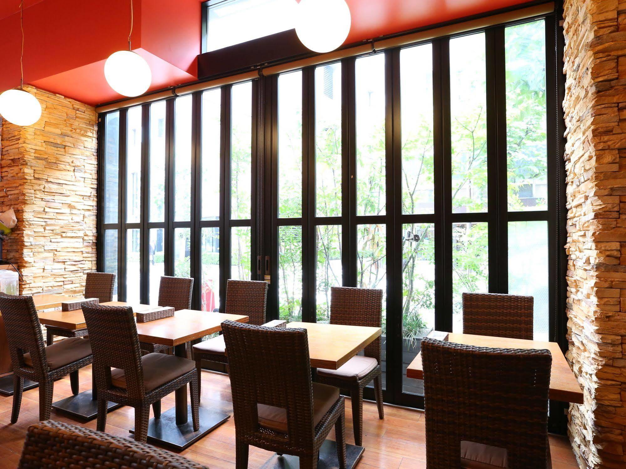 Apa Hotel Hatchobori Ekiminami Токио Экстерьер фото